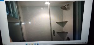 Regular bath with custom glass